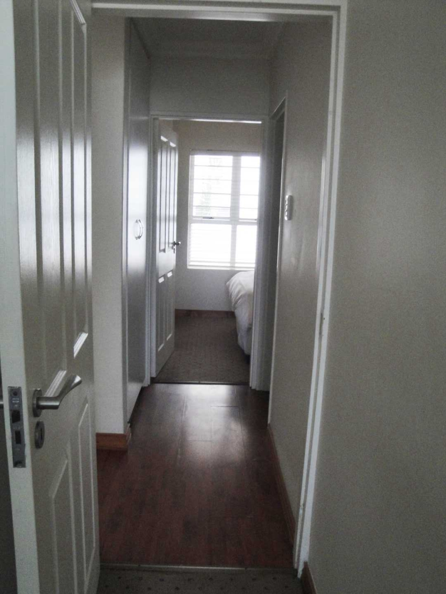 2 Bedroom Property for Sale in Summerstrand Eastern Cape